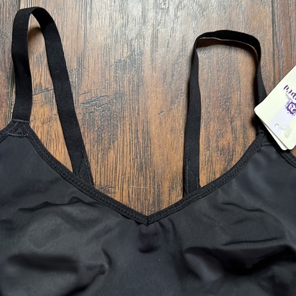 B. Tempt’d Black Sports Bra - Picture 2 of 8